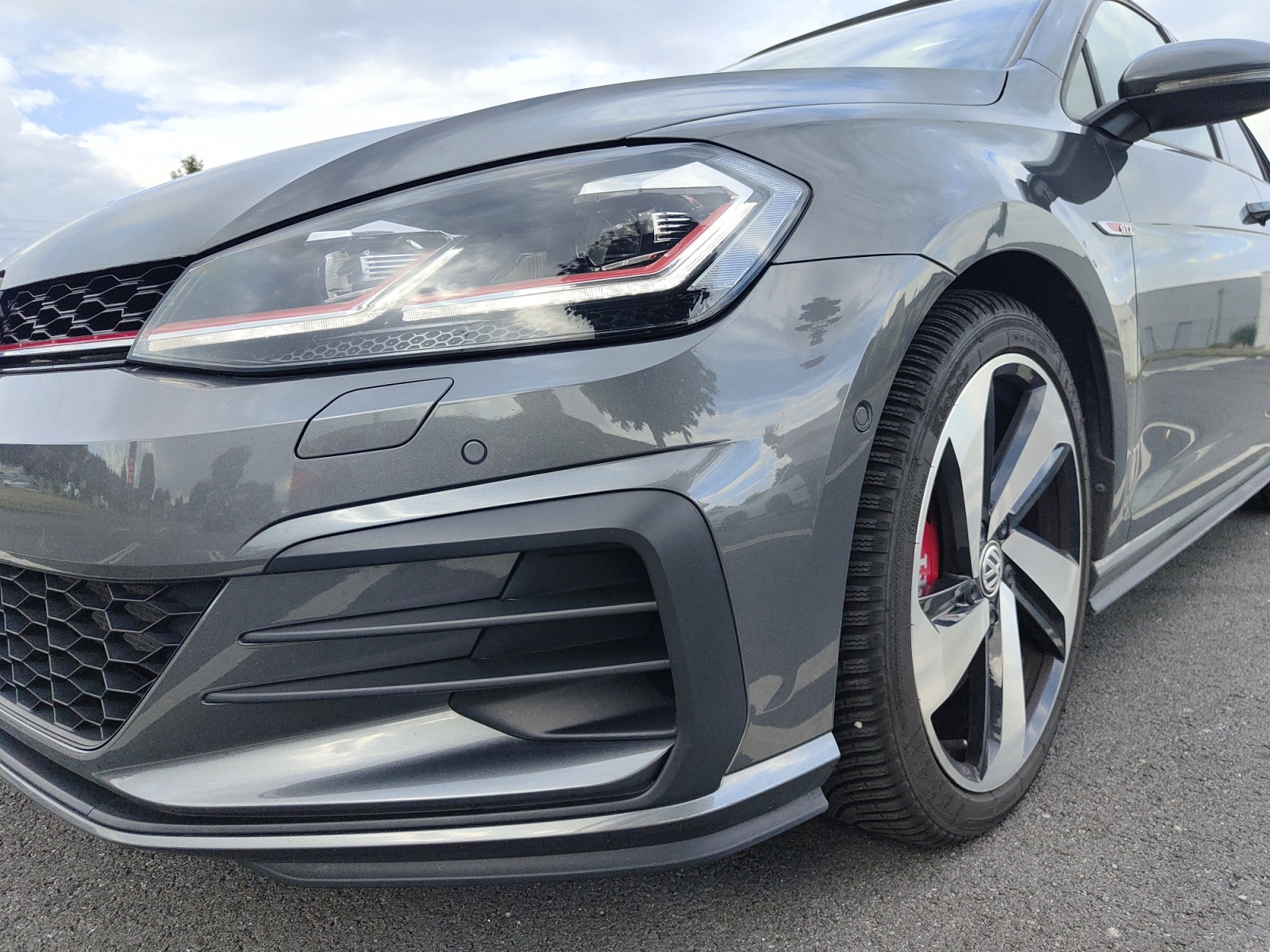 Volkswagen Golf 35