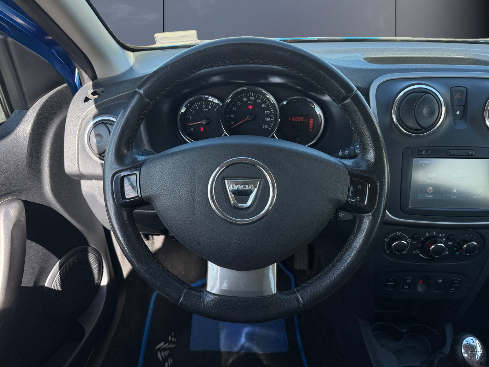 Dacia Sandero 15
