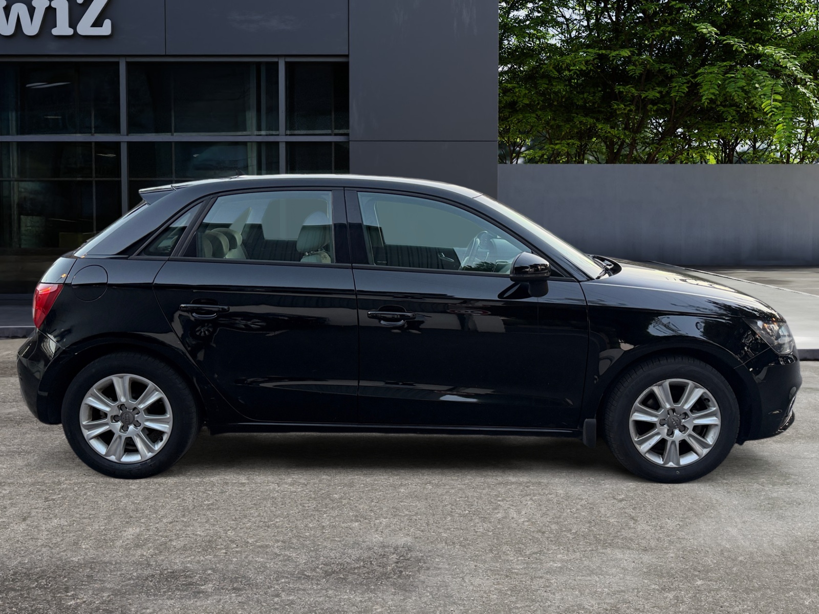 Audi A1 5