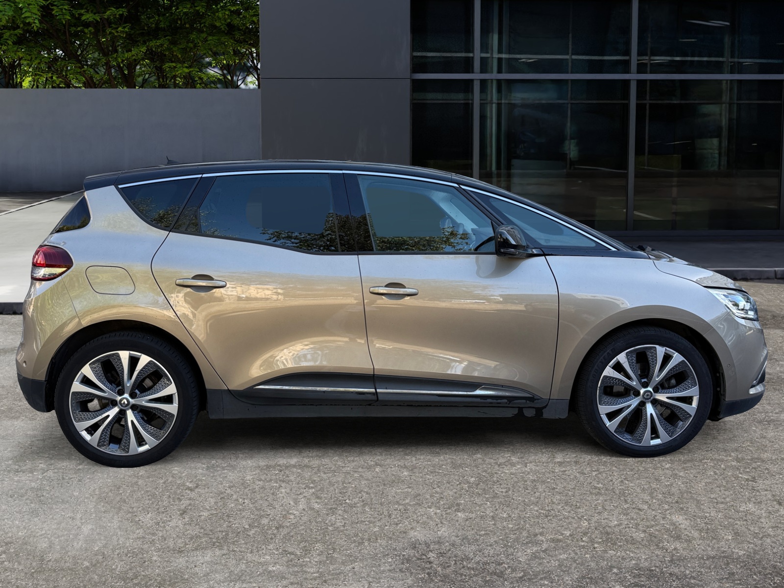 Renault Scenic 5