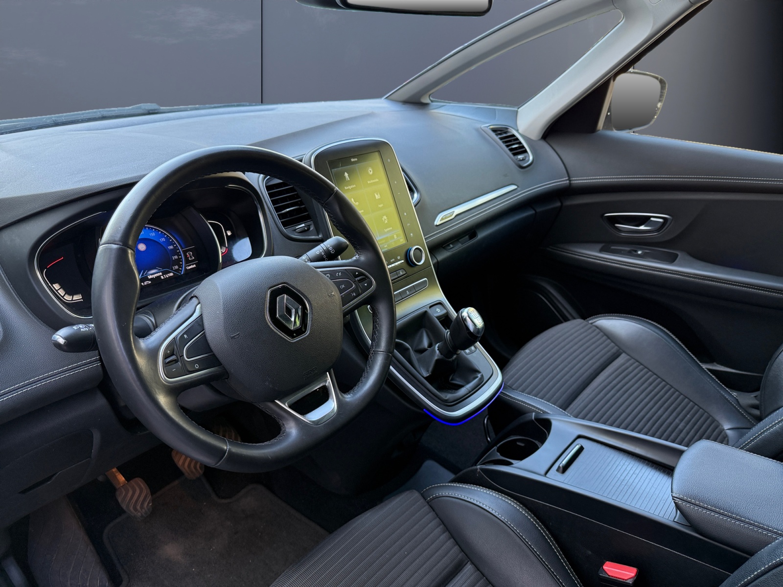 Renault Scenic 8