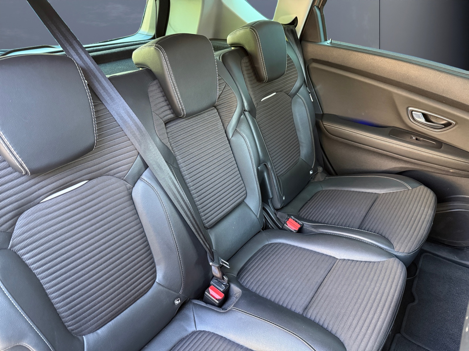 Renault Scenic 11
