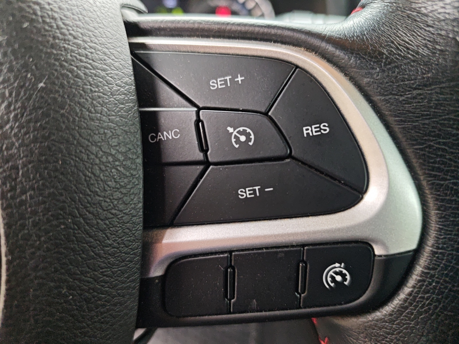 Jeep Renegade 19