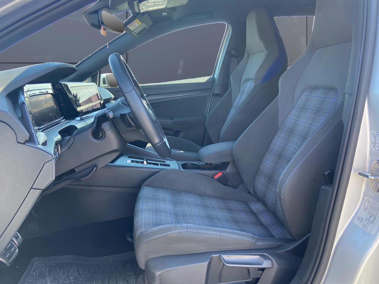Volkswagen Golf 9