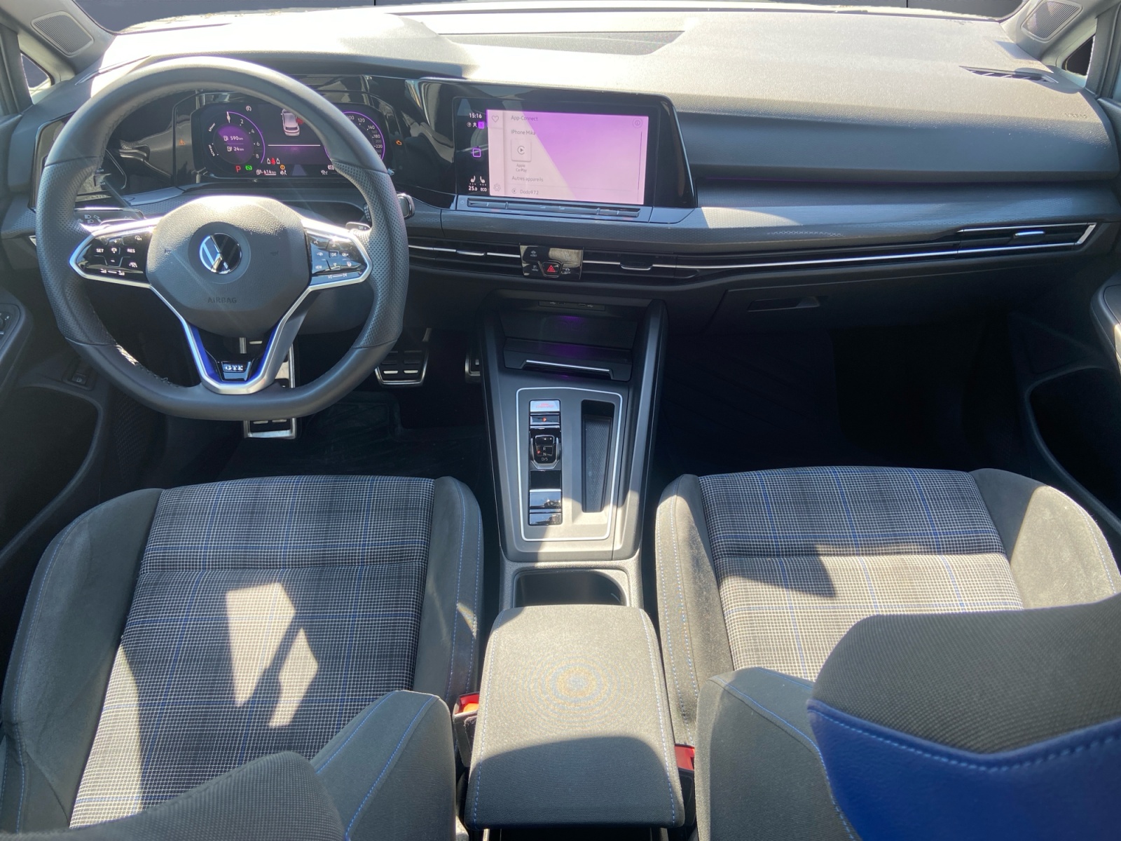 Volkswagen Golf 14