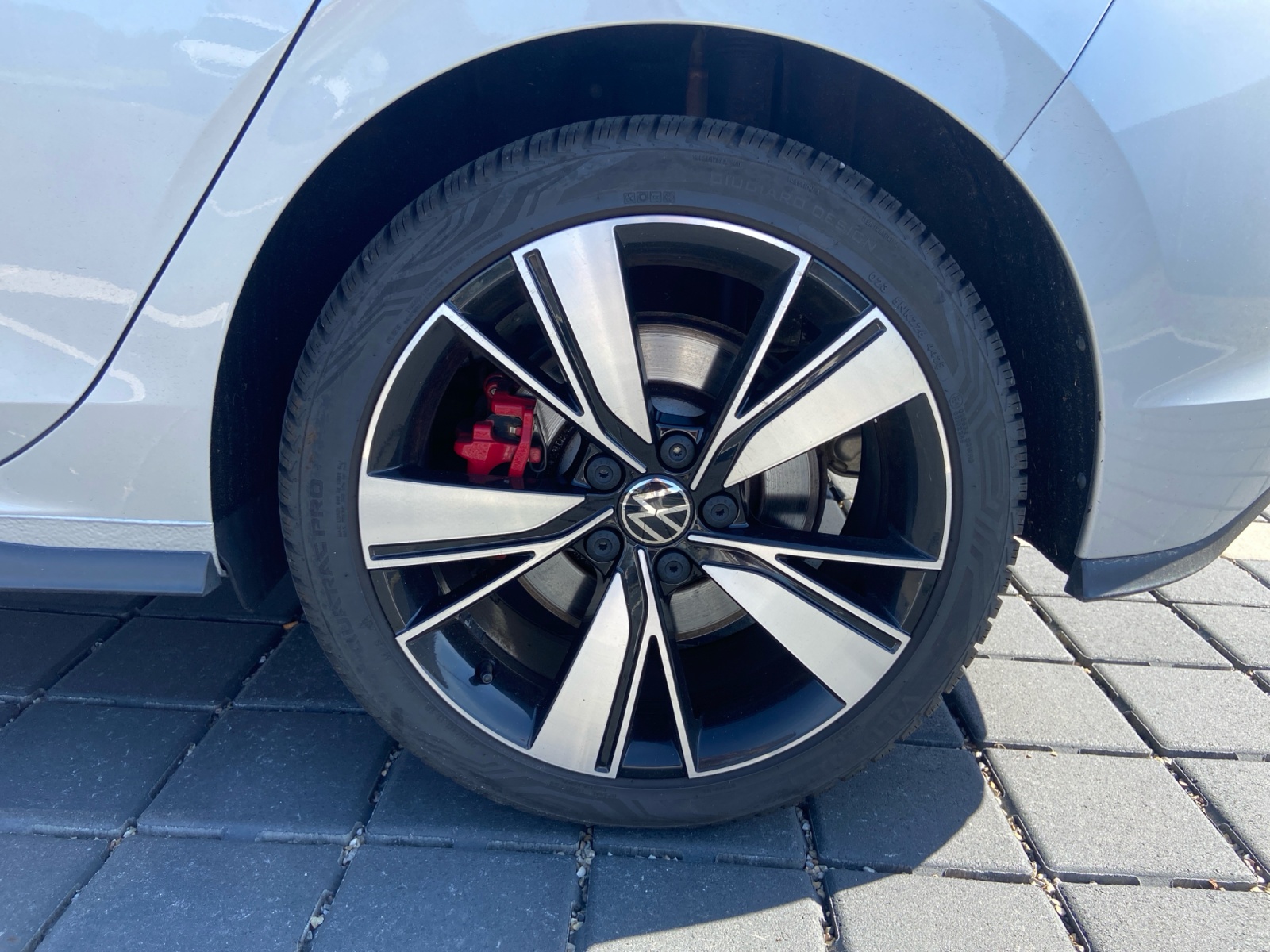 Volkswagen Golf 31