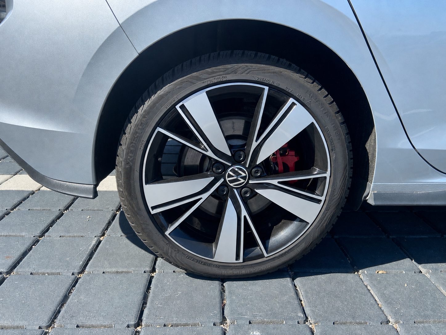 Volkswagen Golf 32
