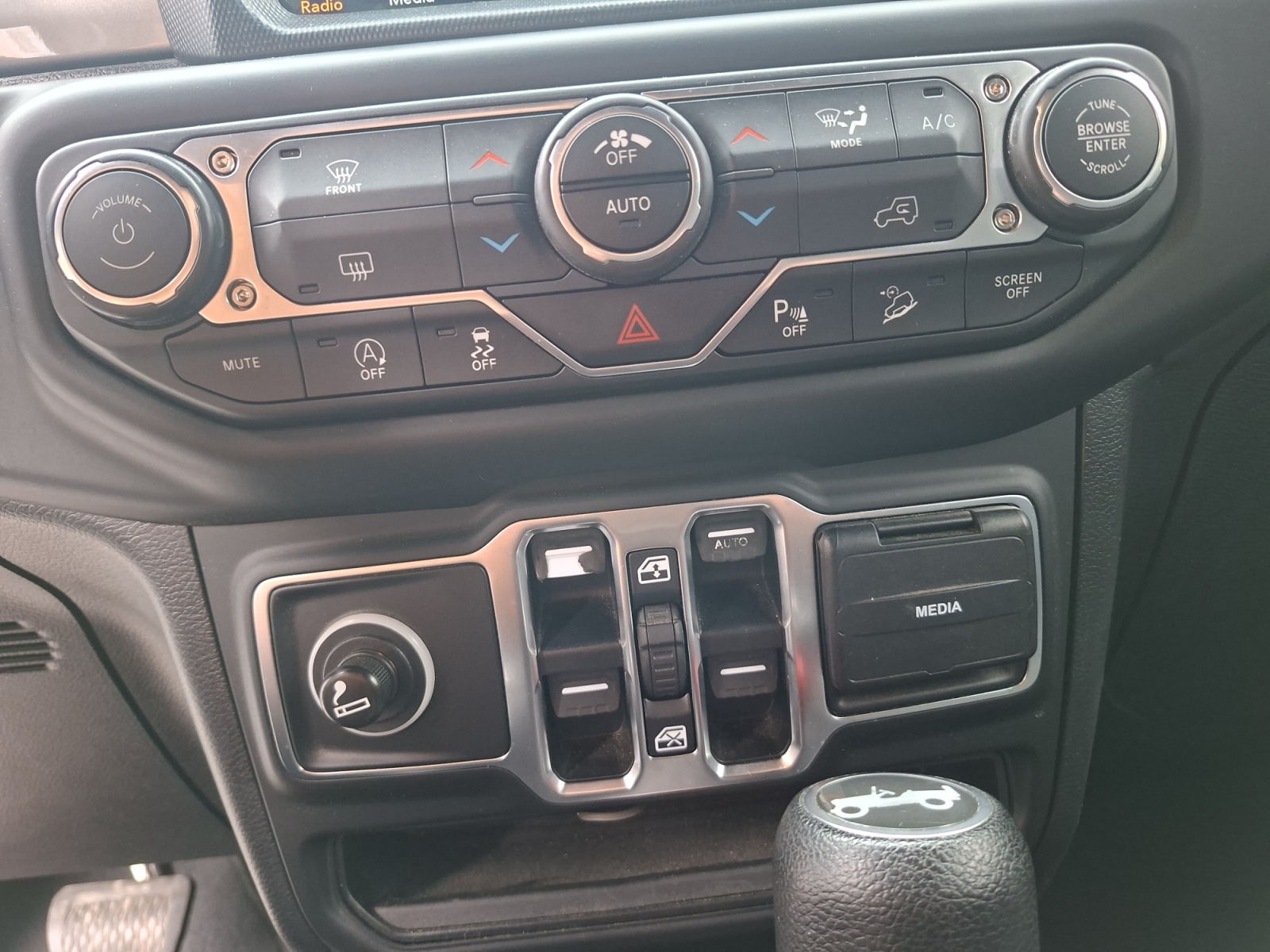 Jeep Wrangler 36
