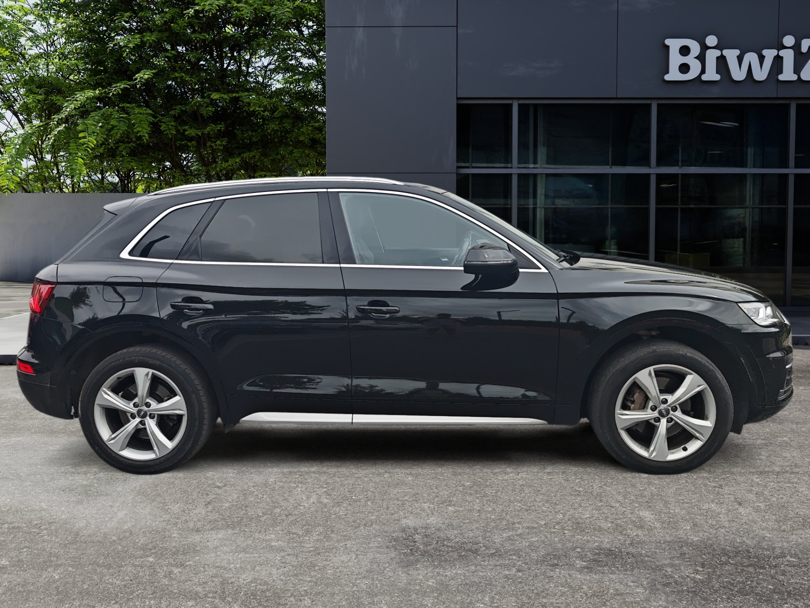 Audi Q5 5
