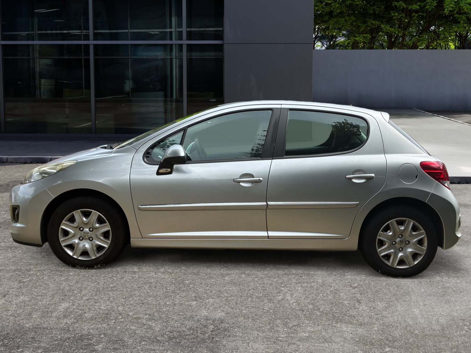 Peugeot 207 1
