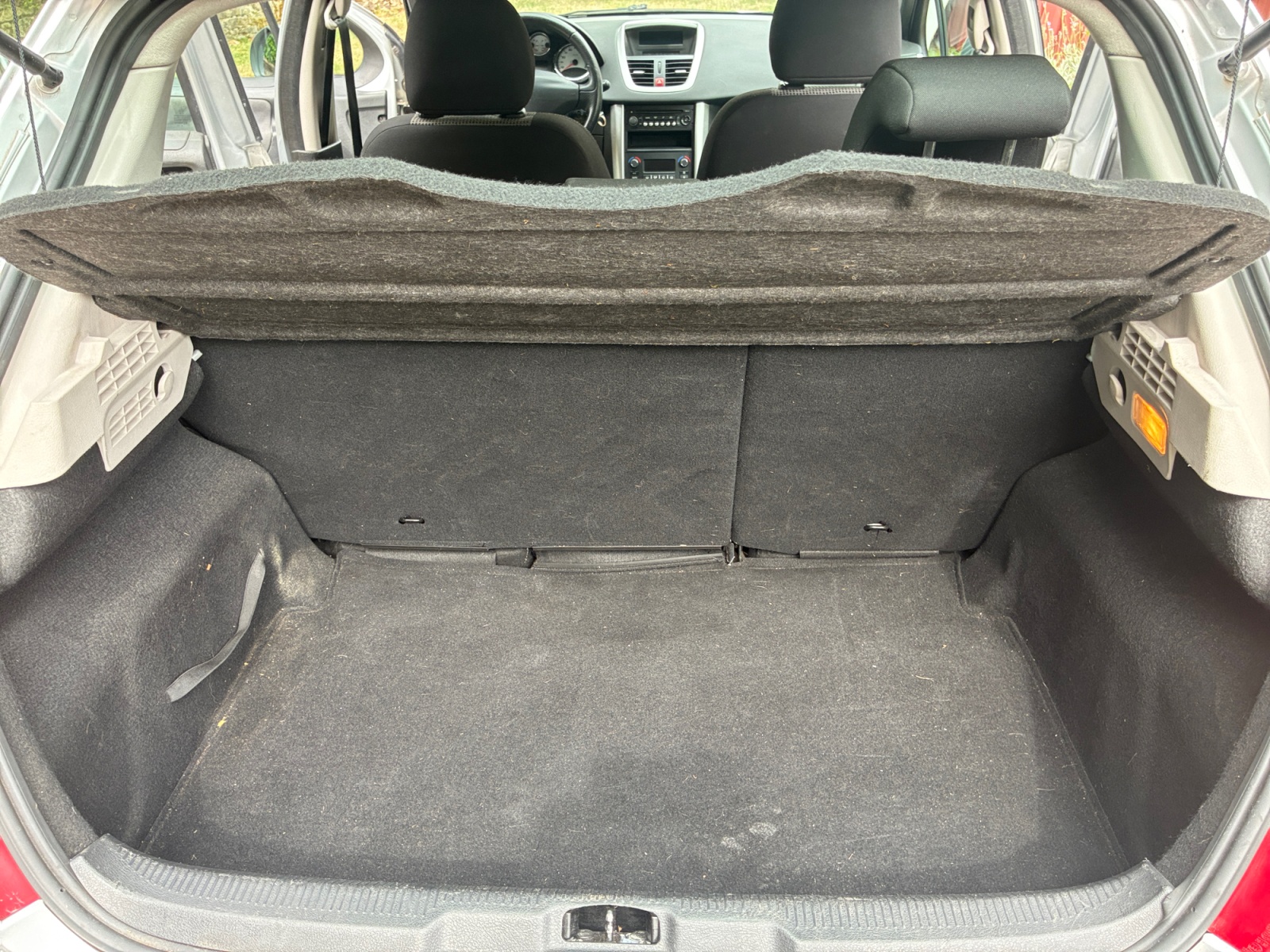 Peugeot 207 29