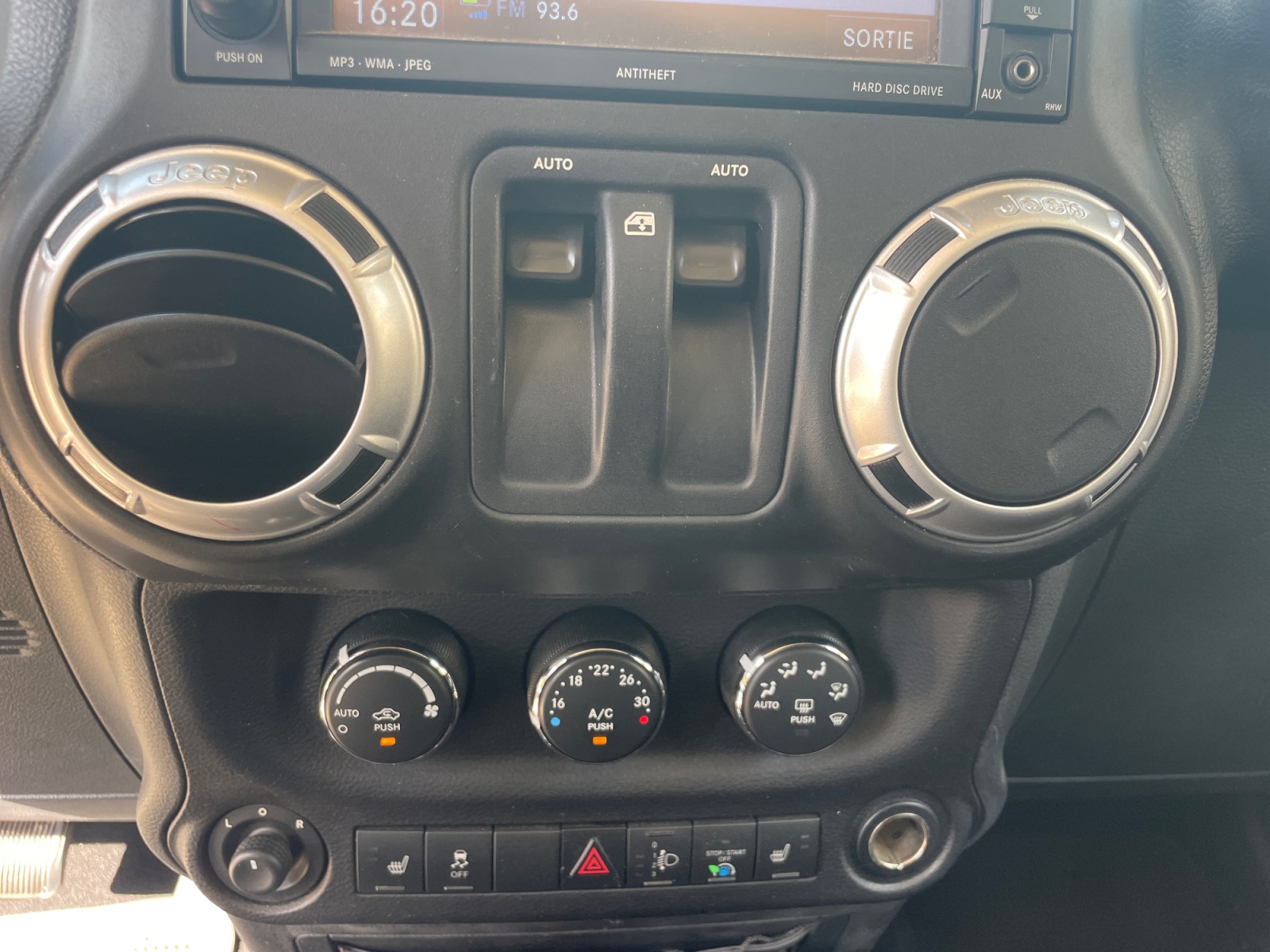 Jeep Wrangler 17