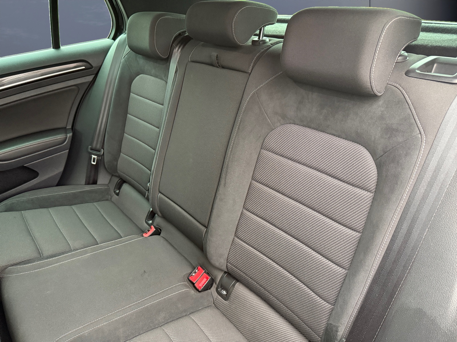 Volkswagen Golf 10