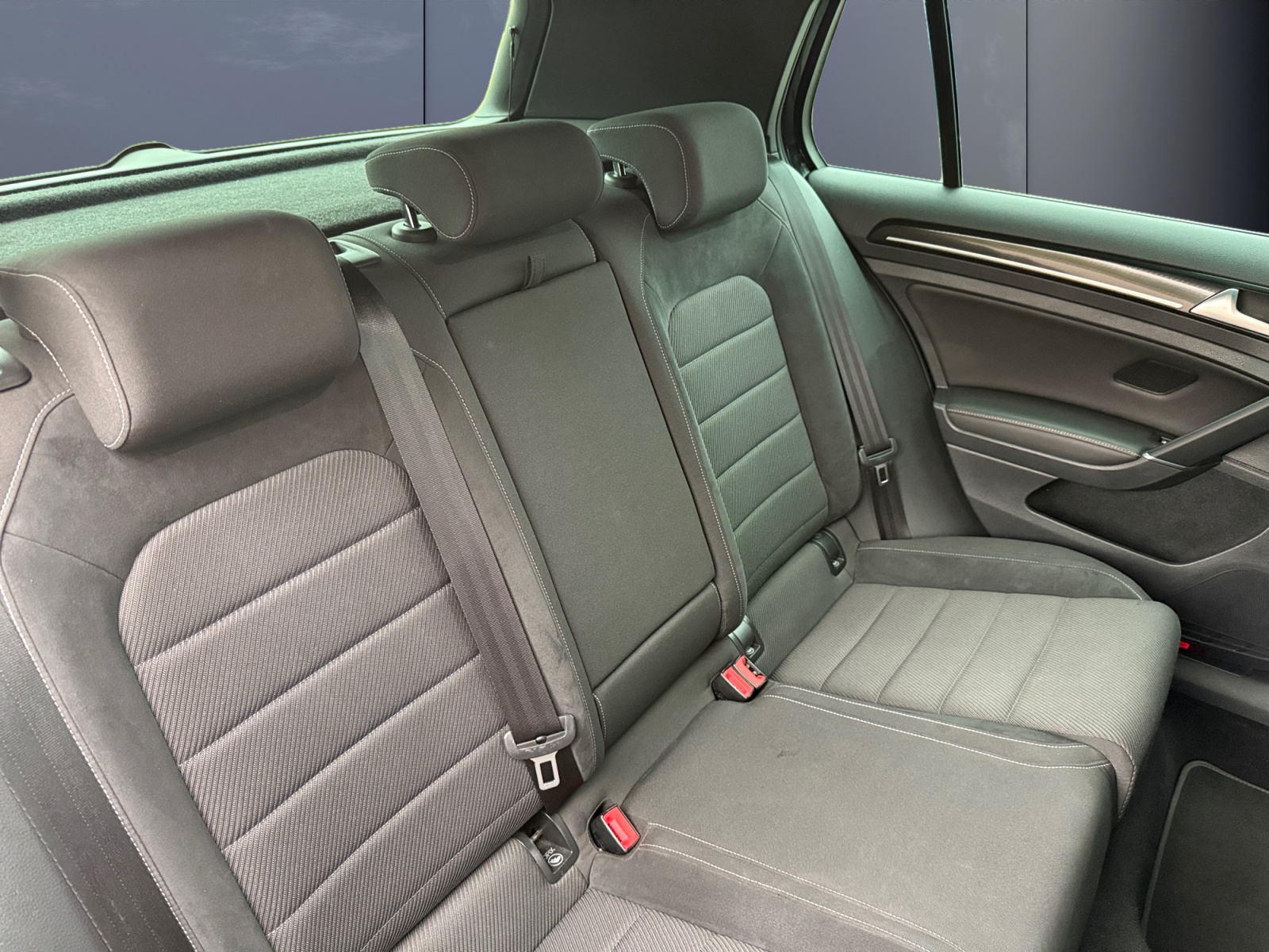 Volkswagen Golf 11