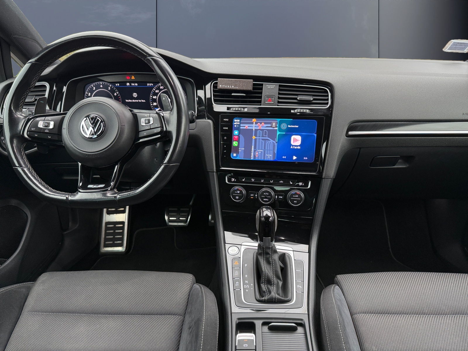 Volkswagen Golf 14