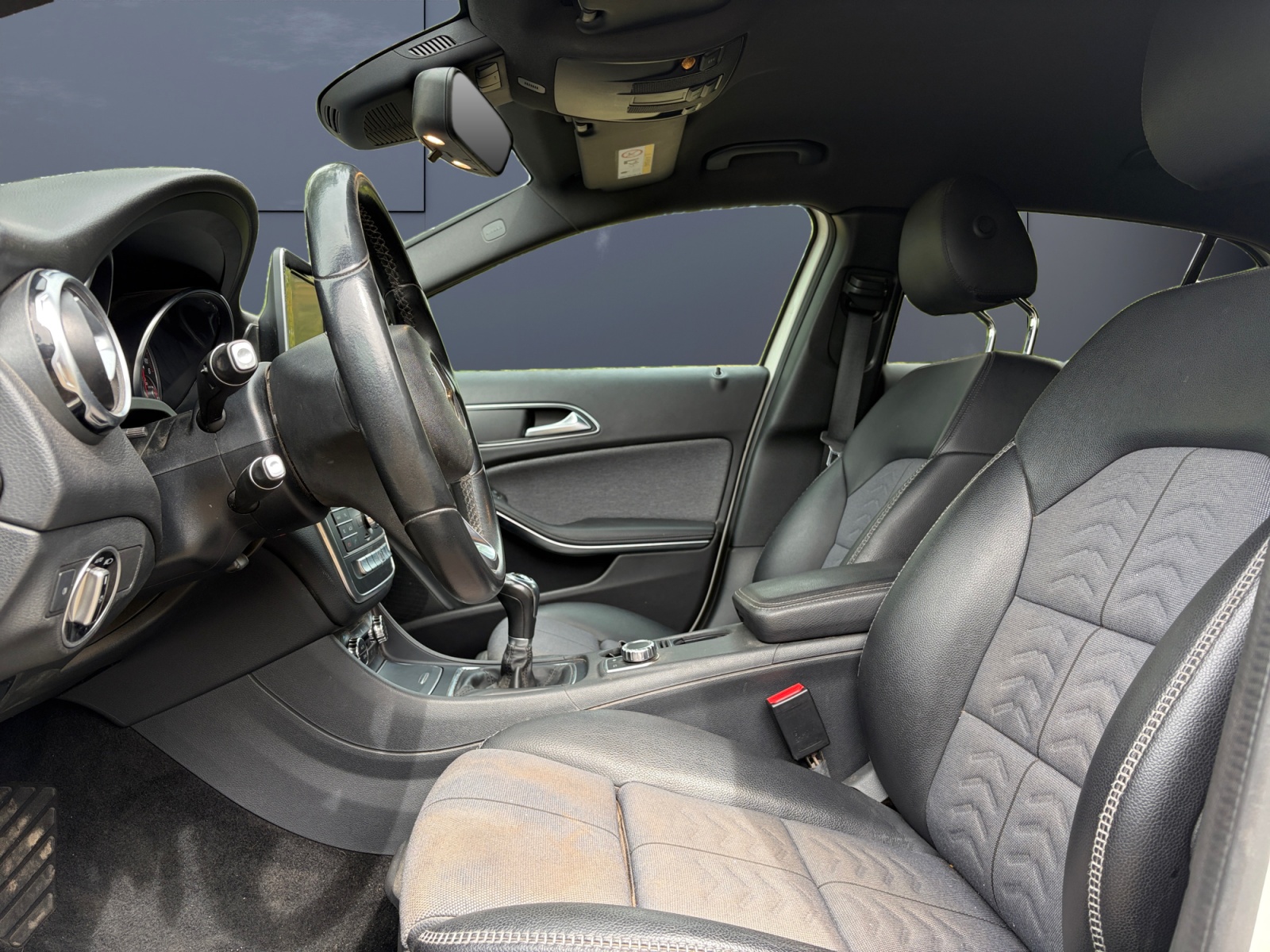 Mercedes-Benz Gla 9