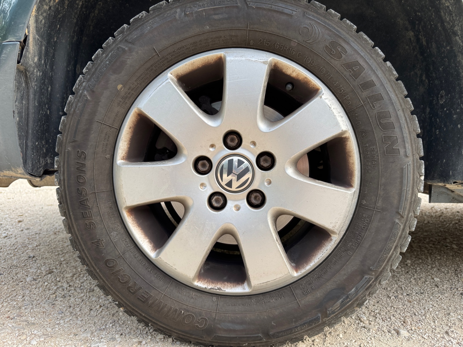 Volkswagen Multivan 28