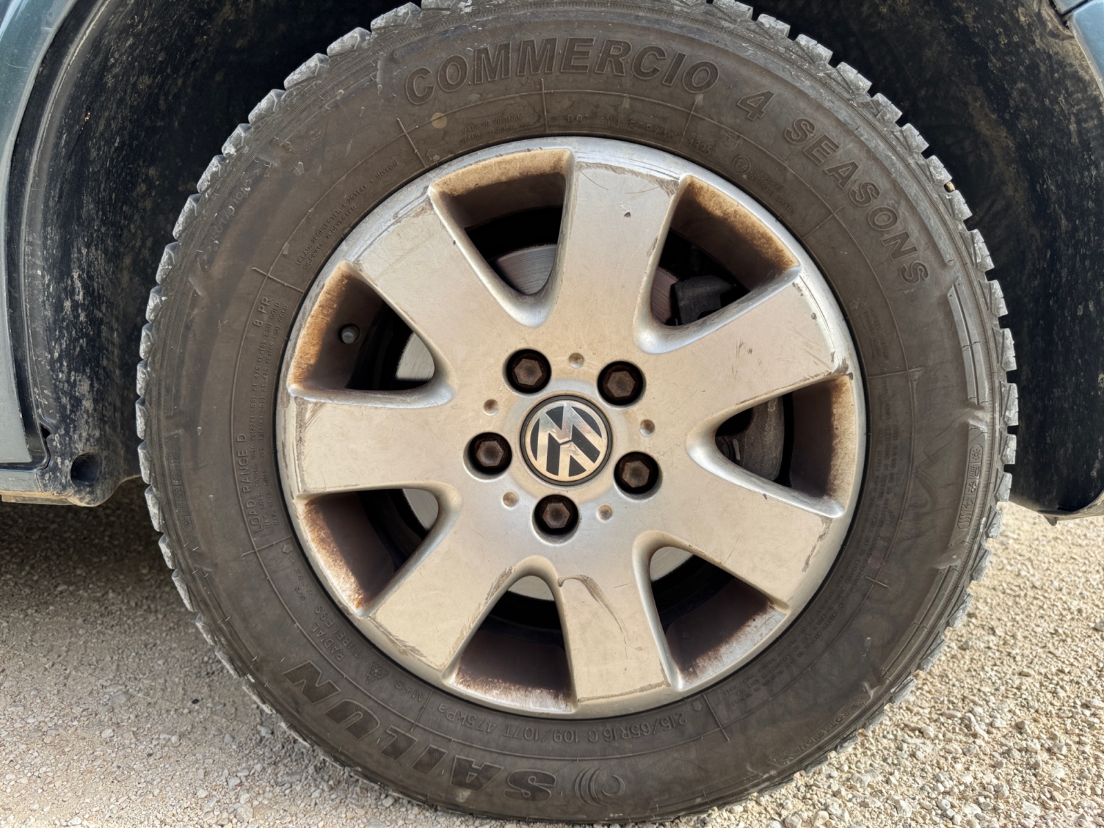 Volkswagen Multivan 29