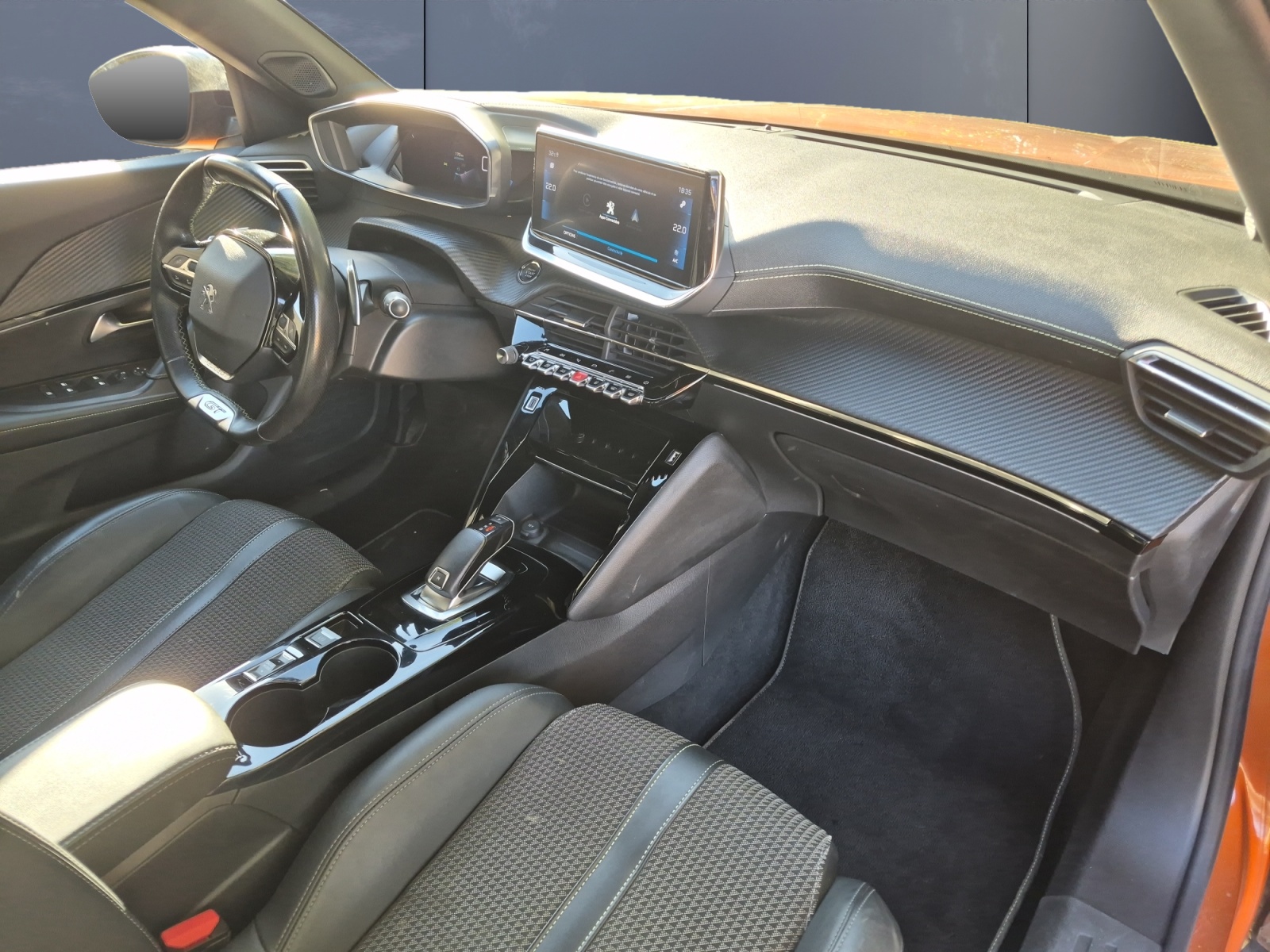 Peugeot 2008 12