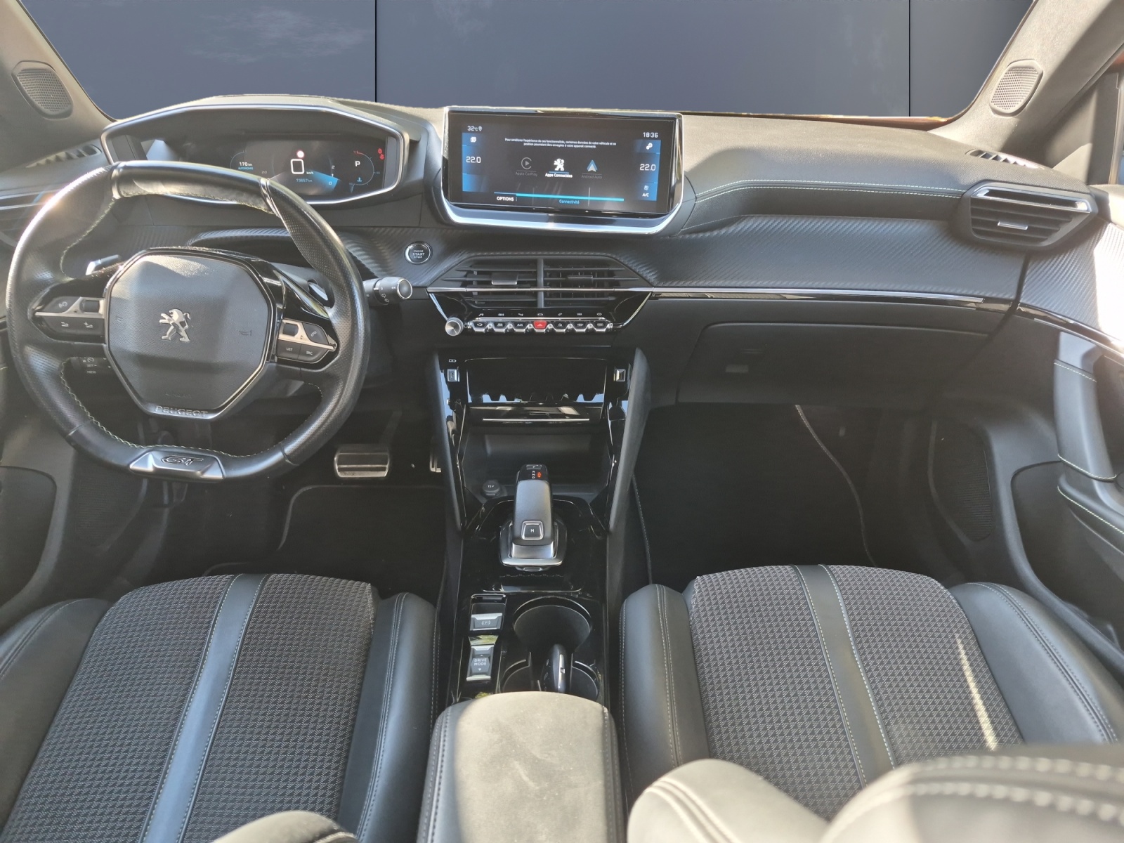 Peugeot 2008 14