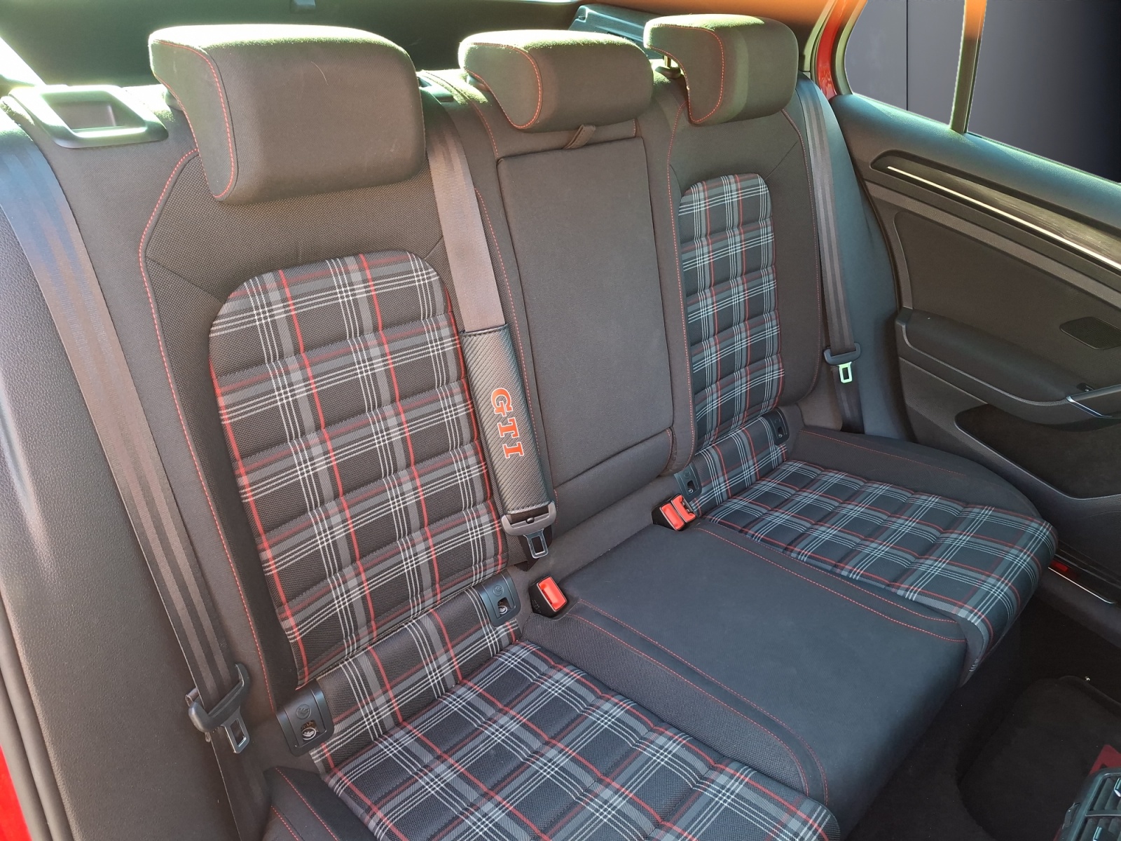 Volkswagen Golf 11