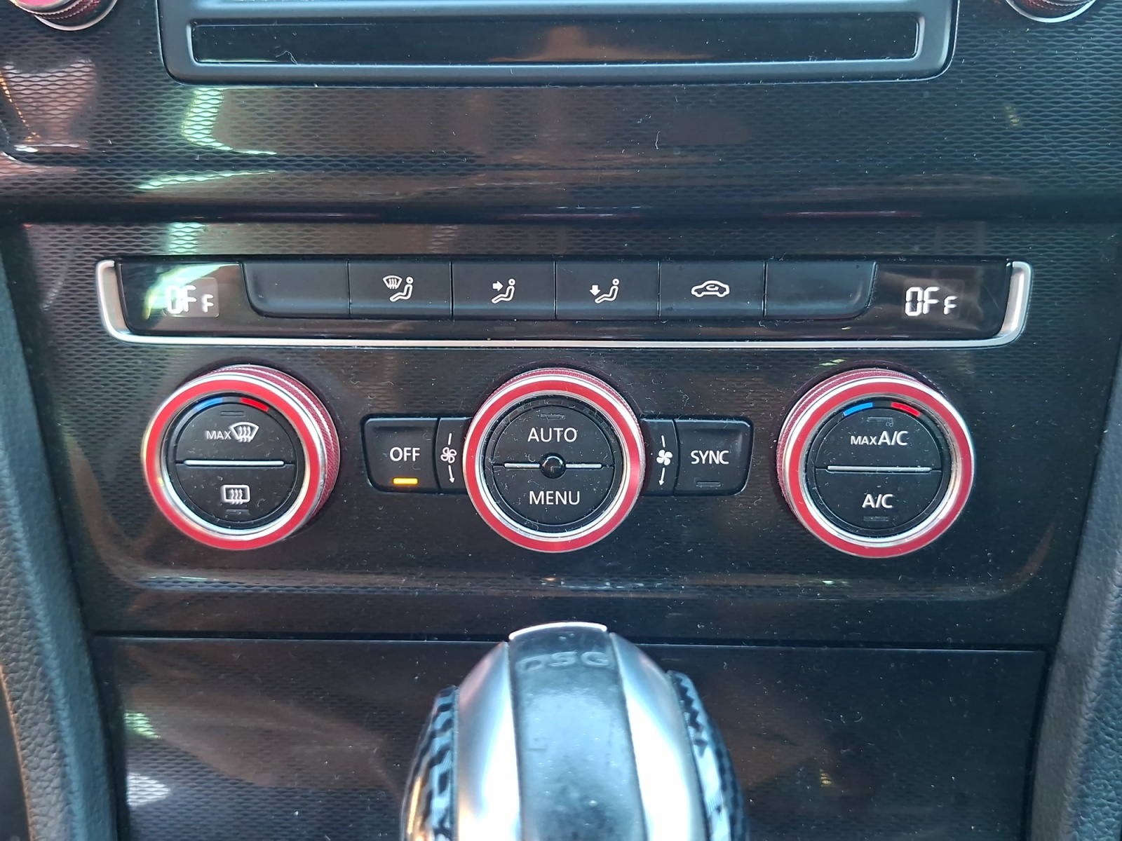 Volkswagen Golf 25