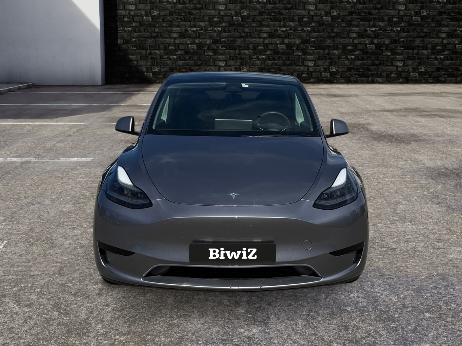Tesla Model-Y 7