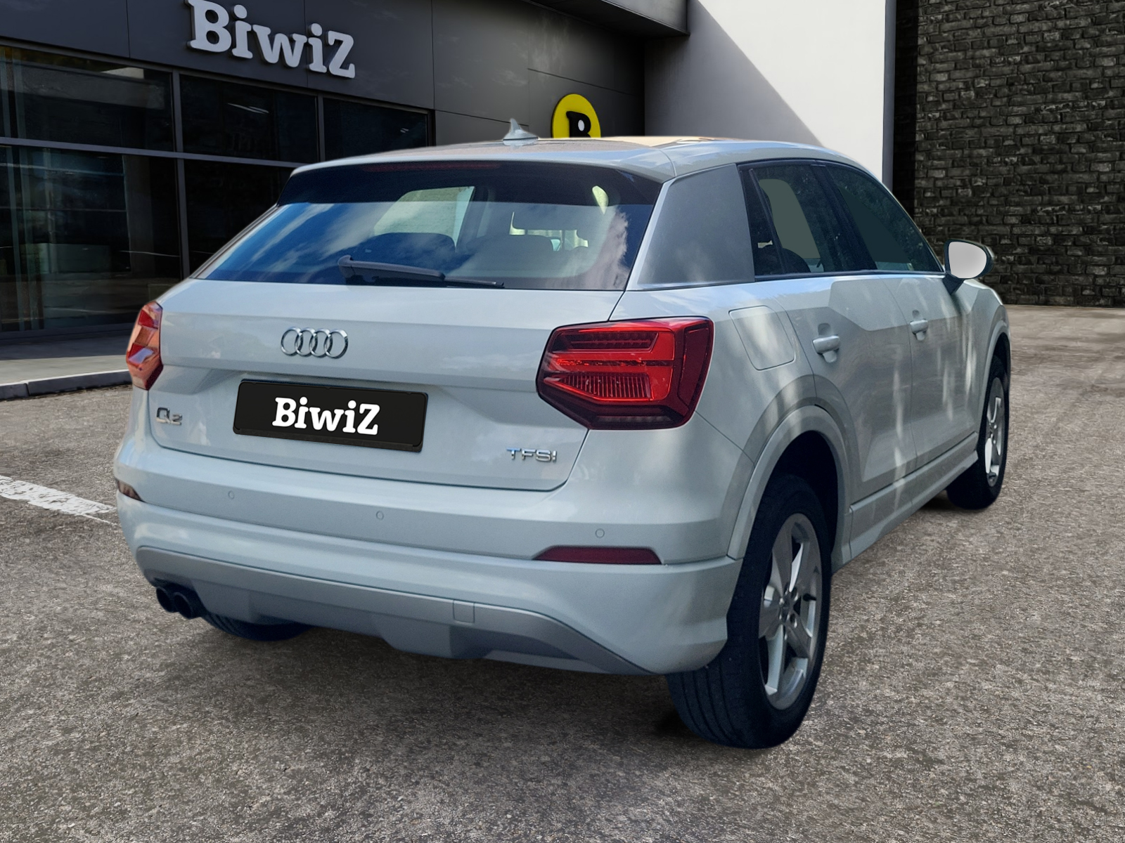 Audi Q2 4
