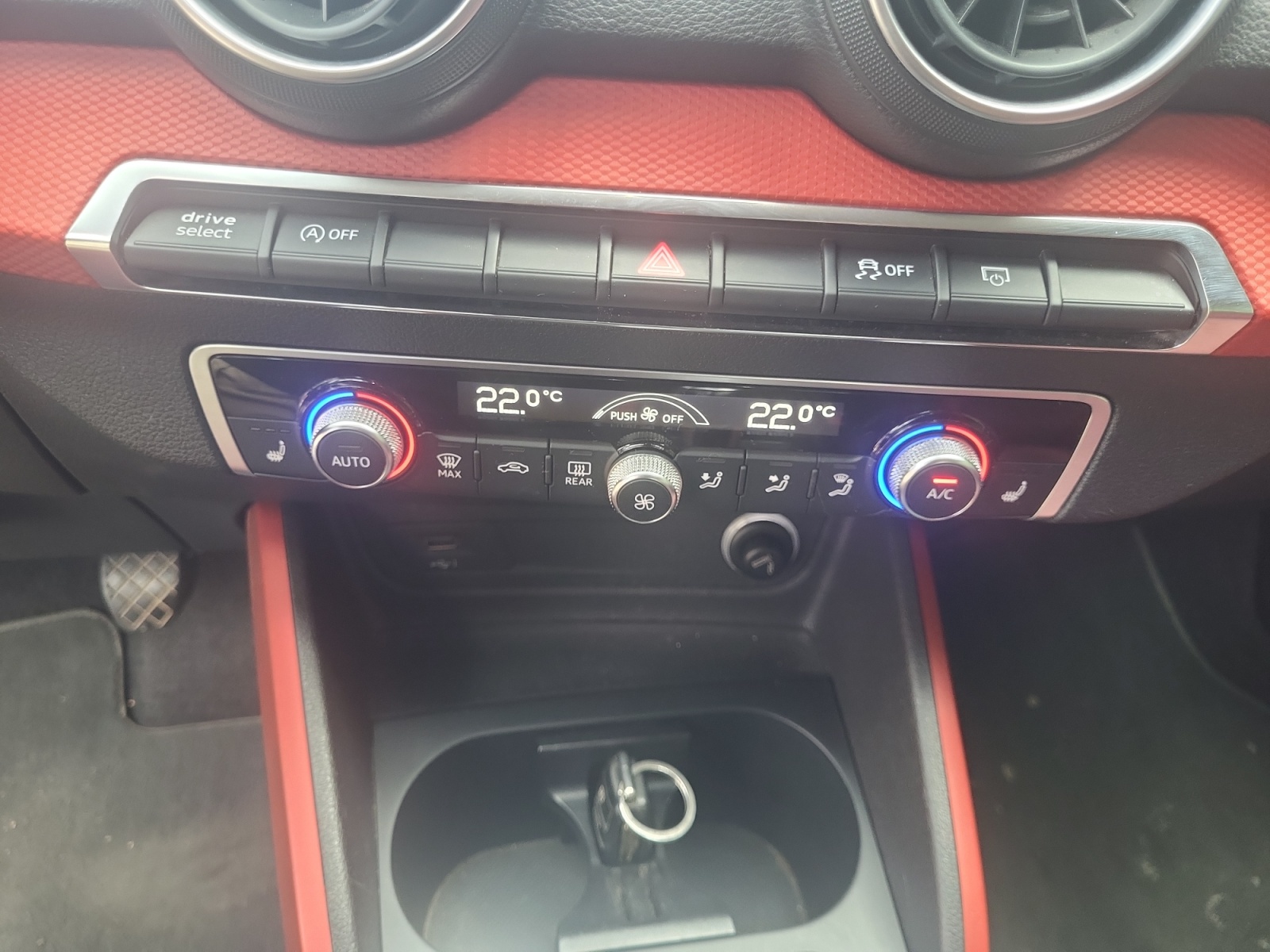 Audi Q2 22