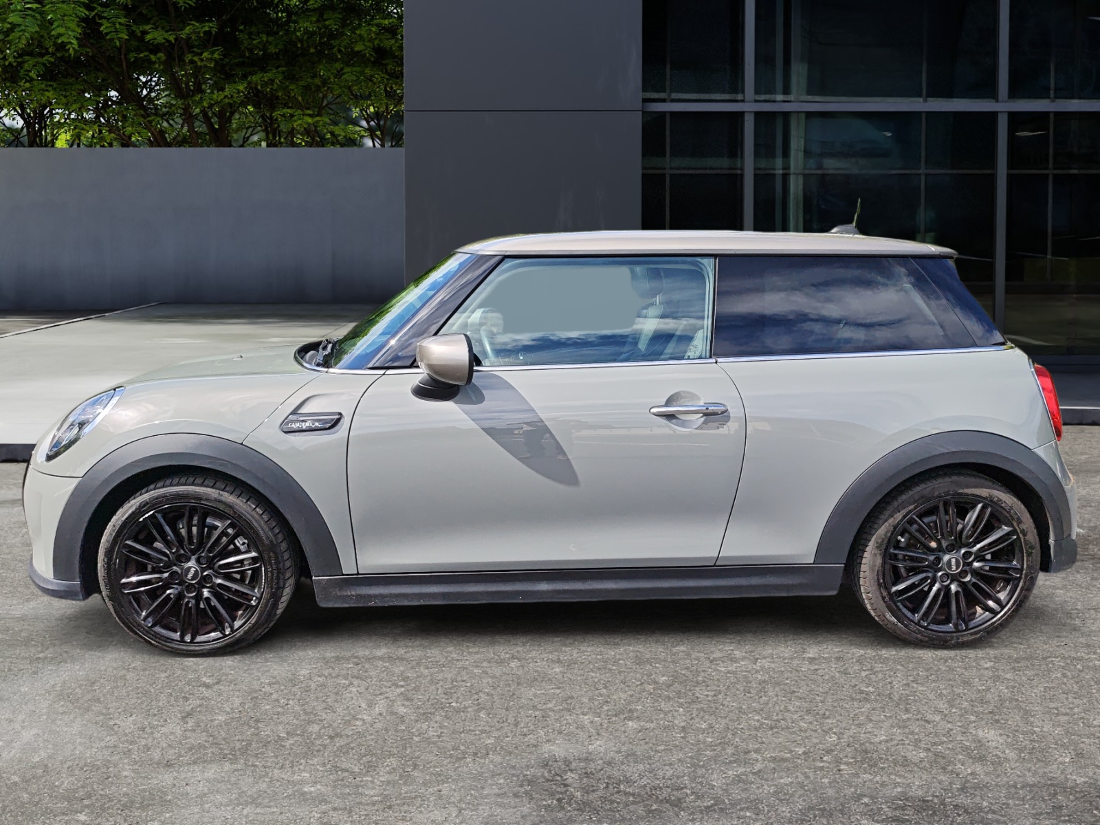 Mini Mini 1