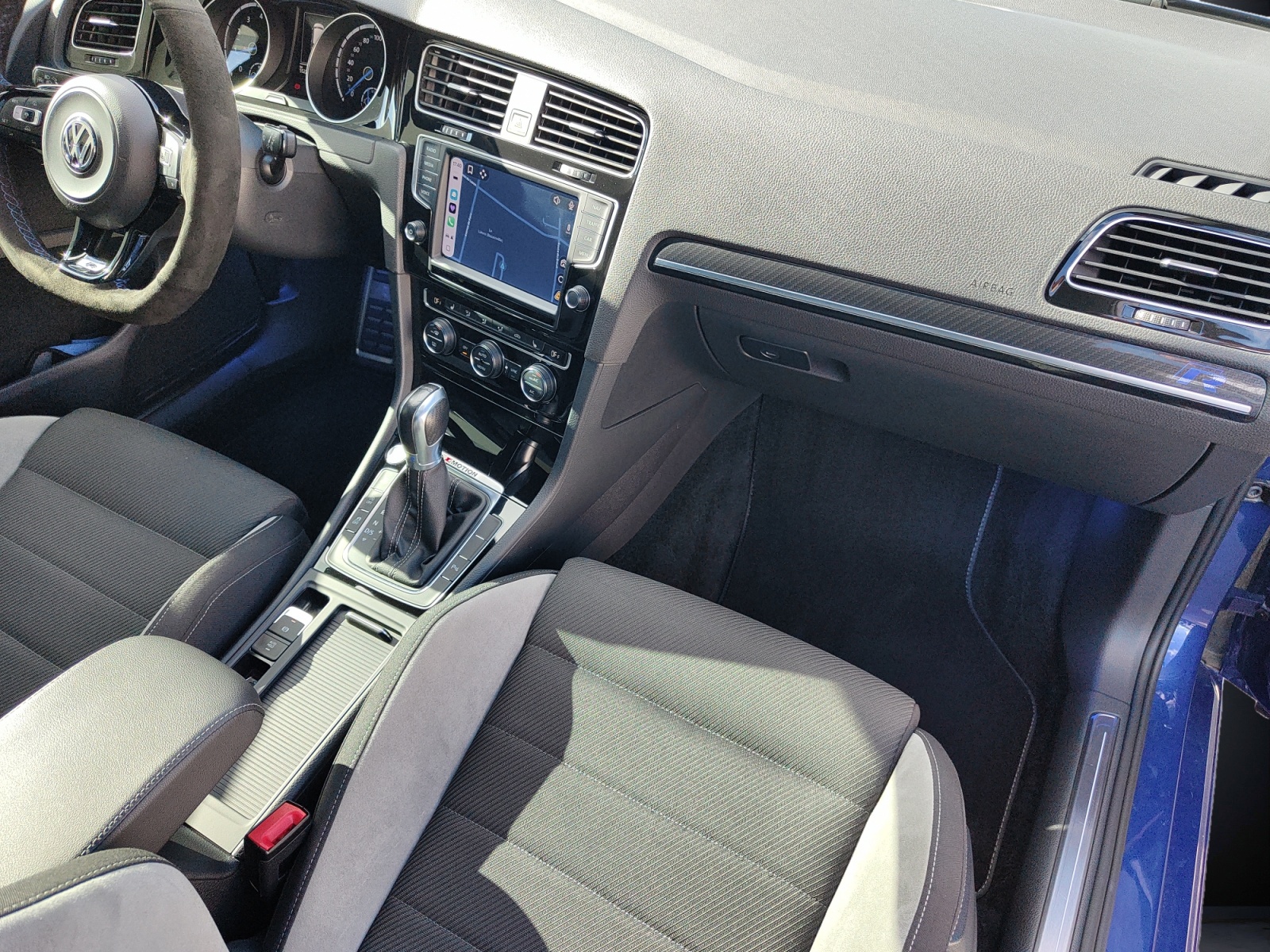 Volkswagen Golf 12