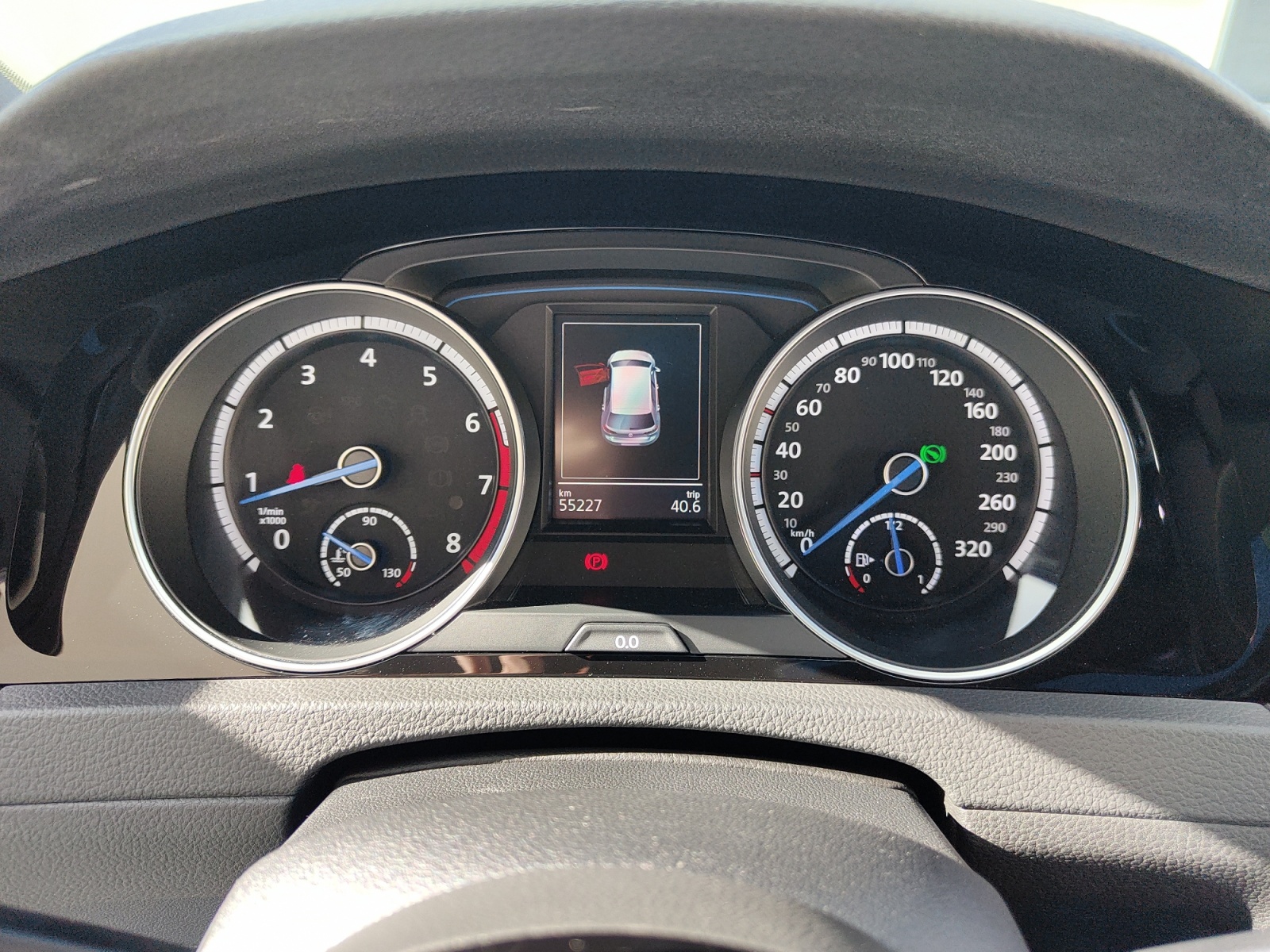 Volkswagen Golf 16