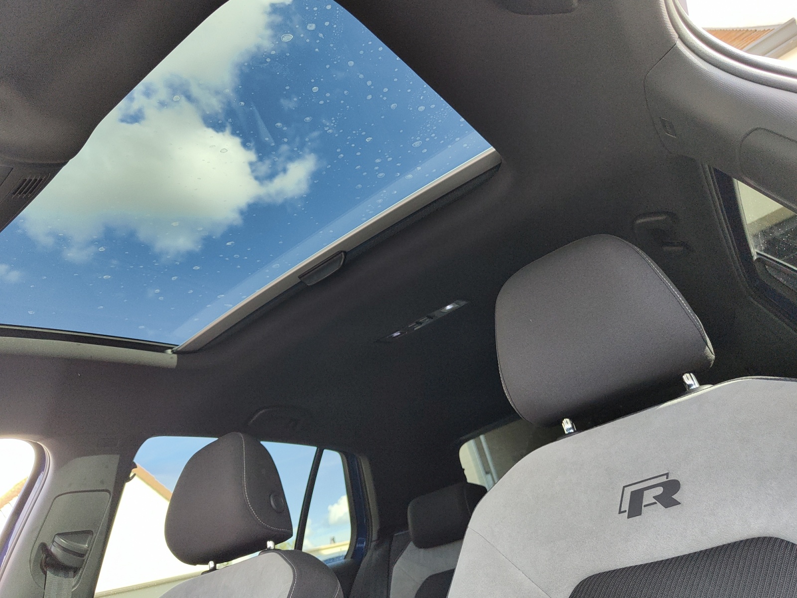 Volkswagen Golf 27