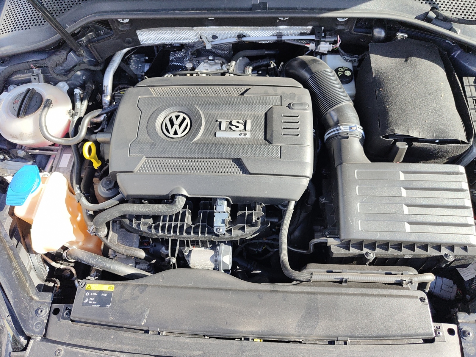 Volkswagen Golf 33