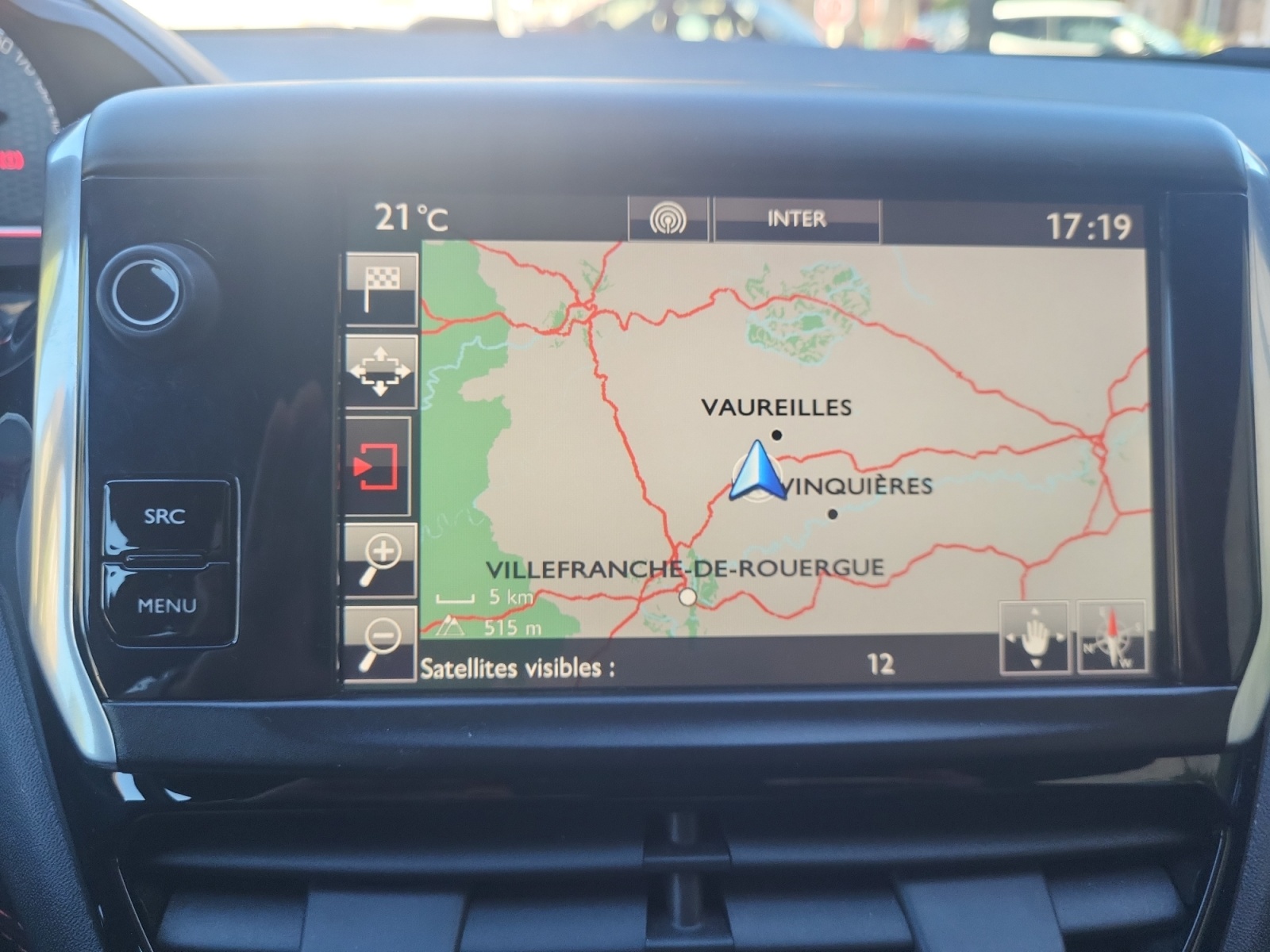 Peugeot 208 17