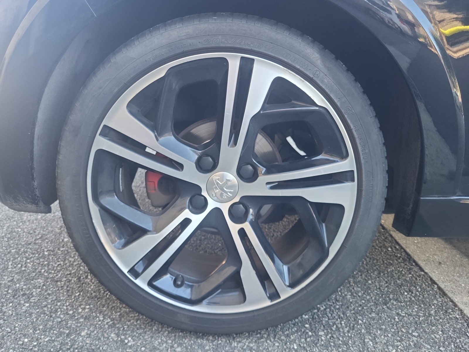 Peugeot 208 28