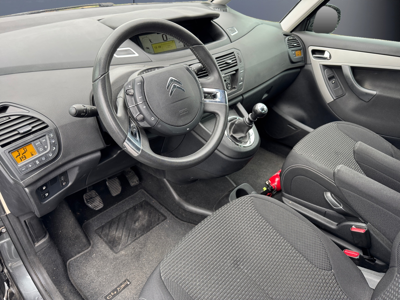 Citroen C4 Picasso 8