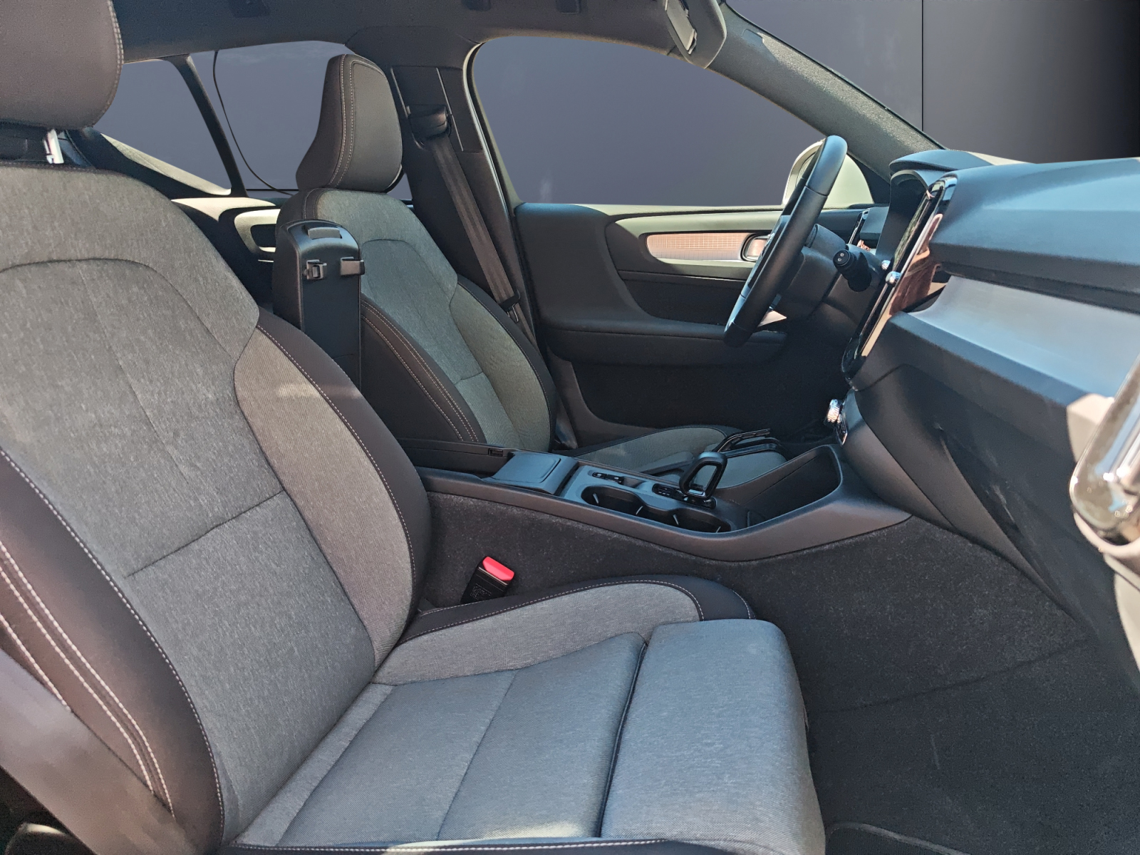 Volvo Xc40 13