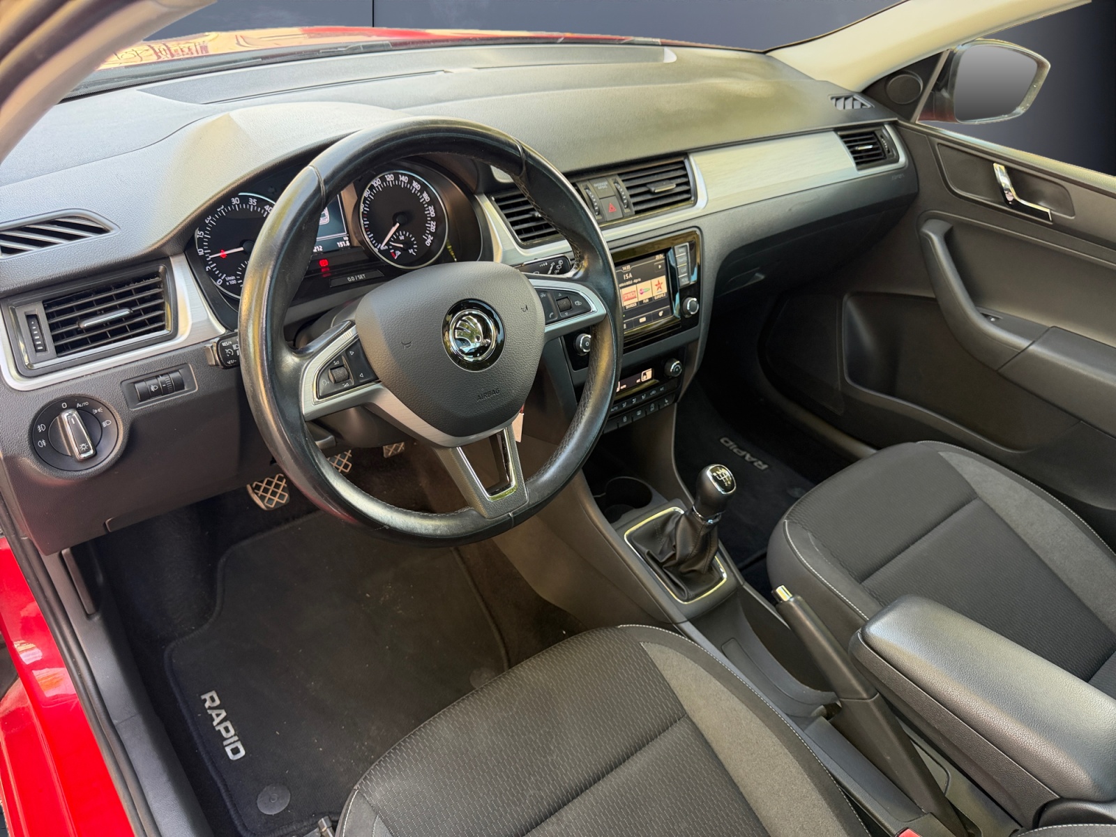 Skoda Rapid 8