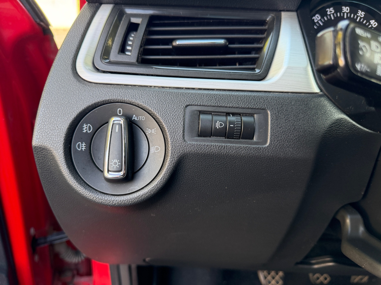 Skoda Rapid 18