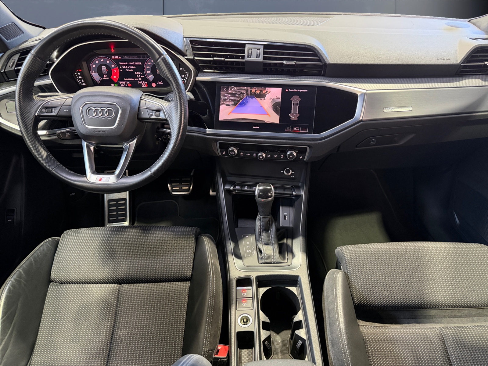 Audi Q3 14