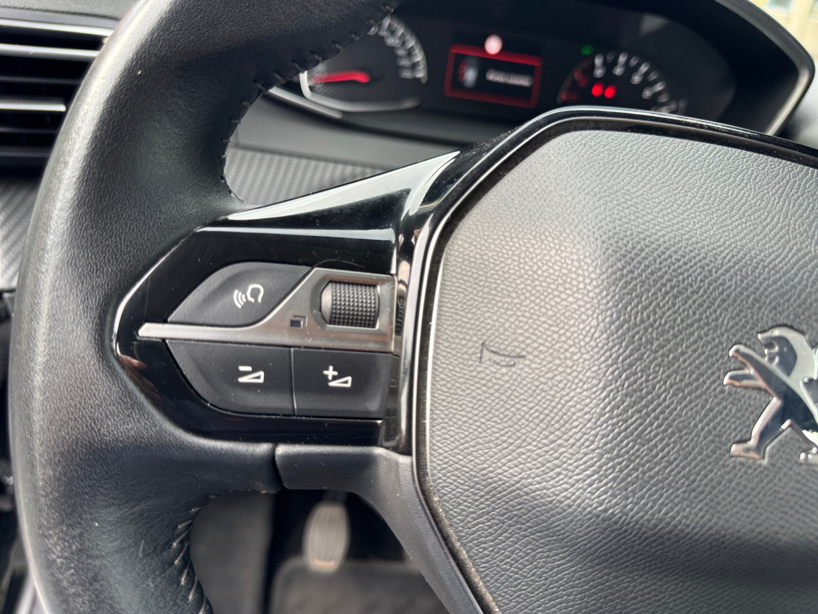 Peugeot 208 20