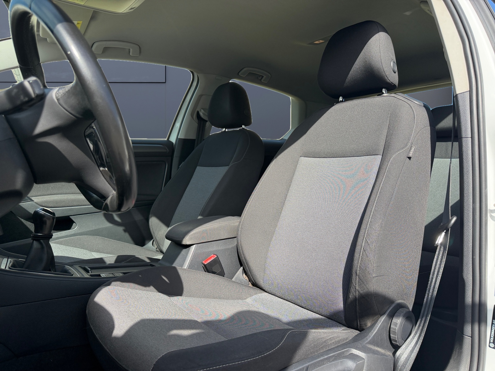 Volkswagen Golf 9