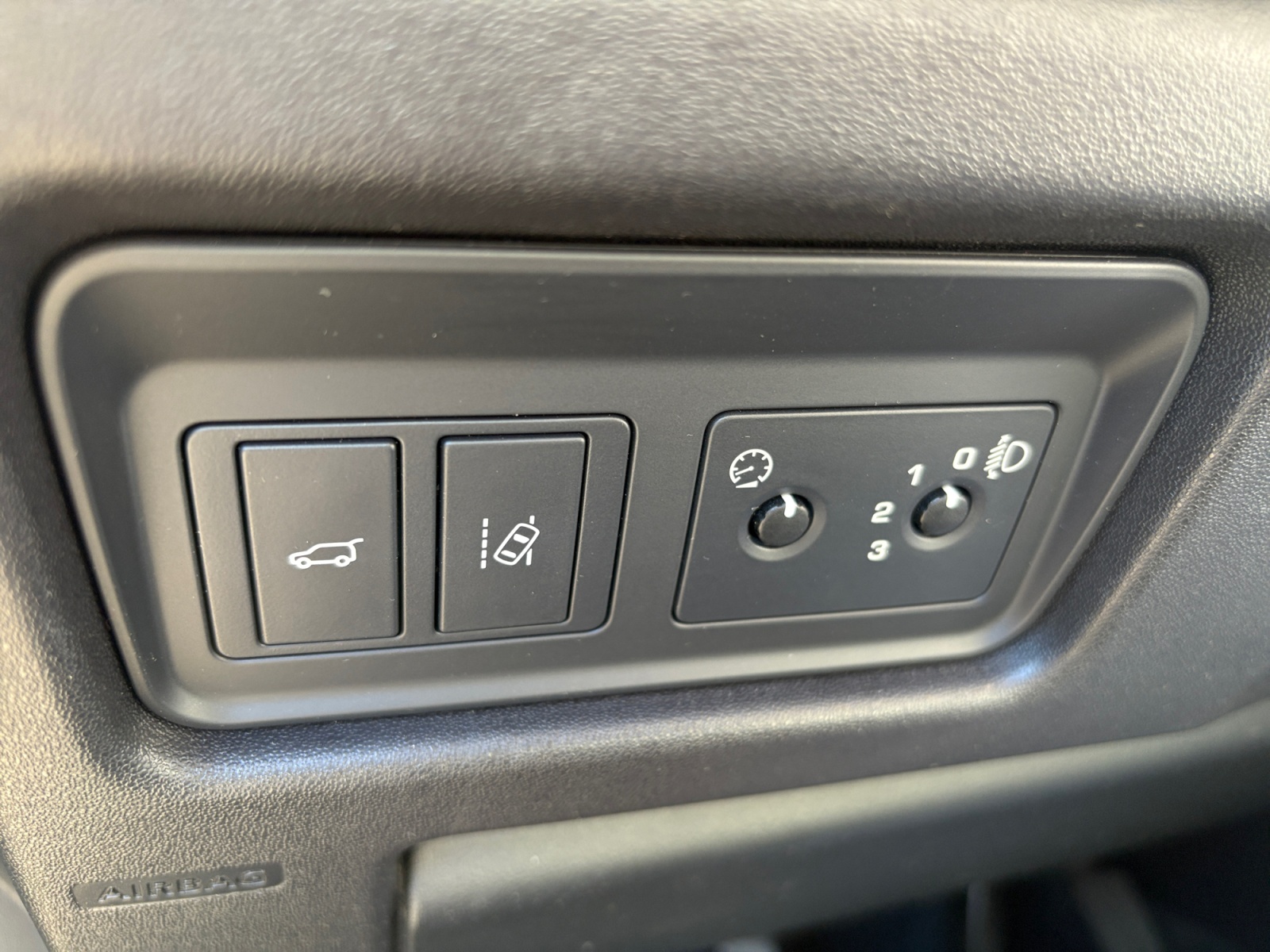 Land Rover Discovery Sport 24