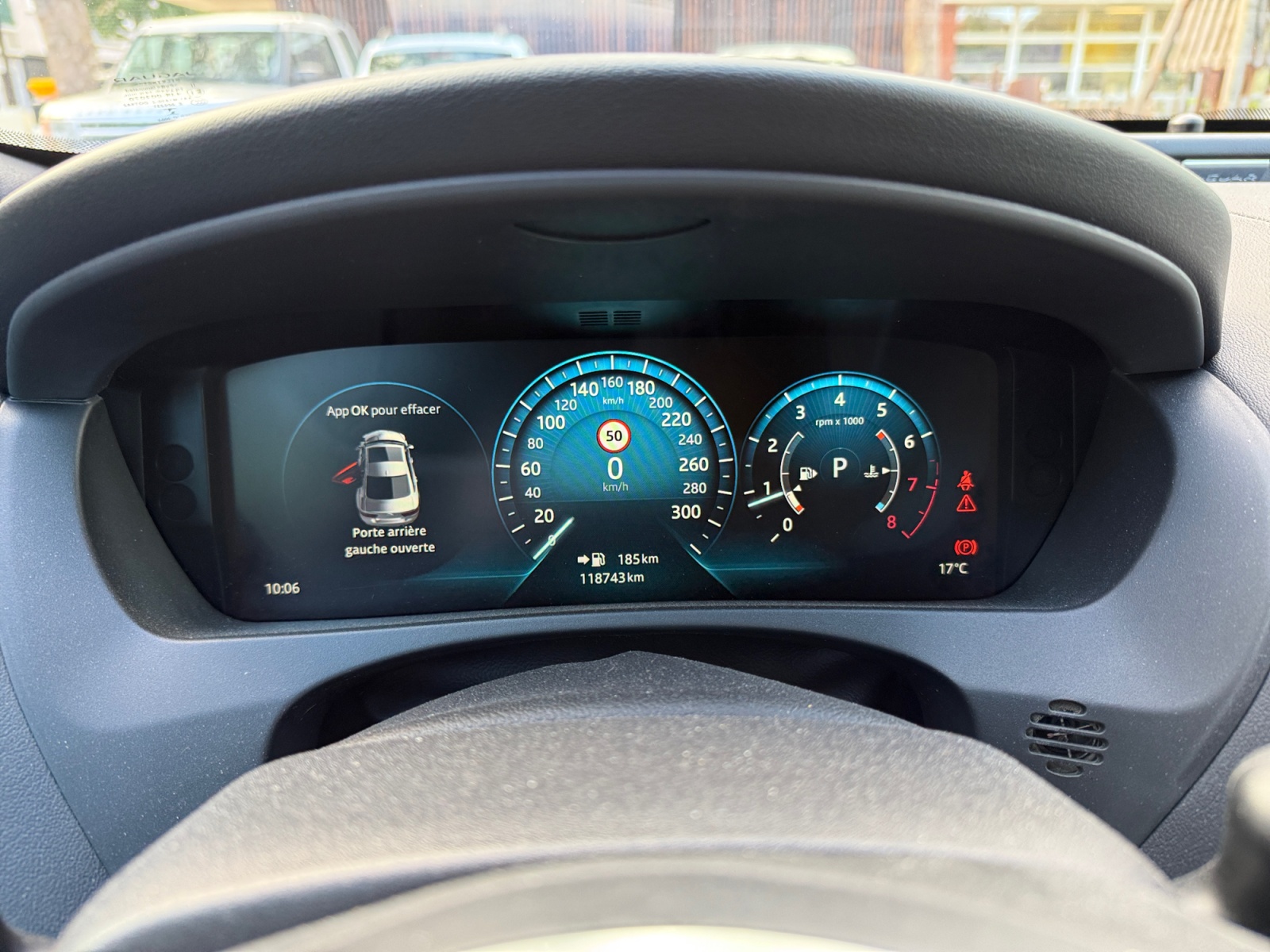 Jaguar Xe 16