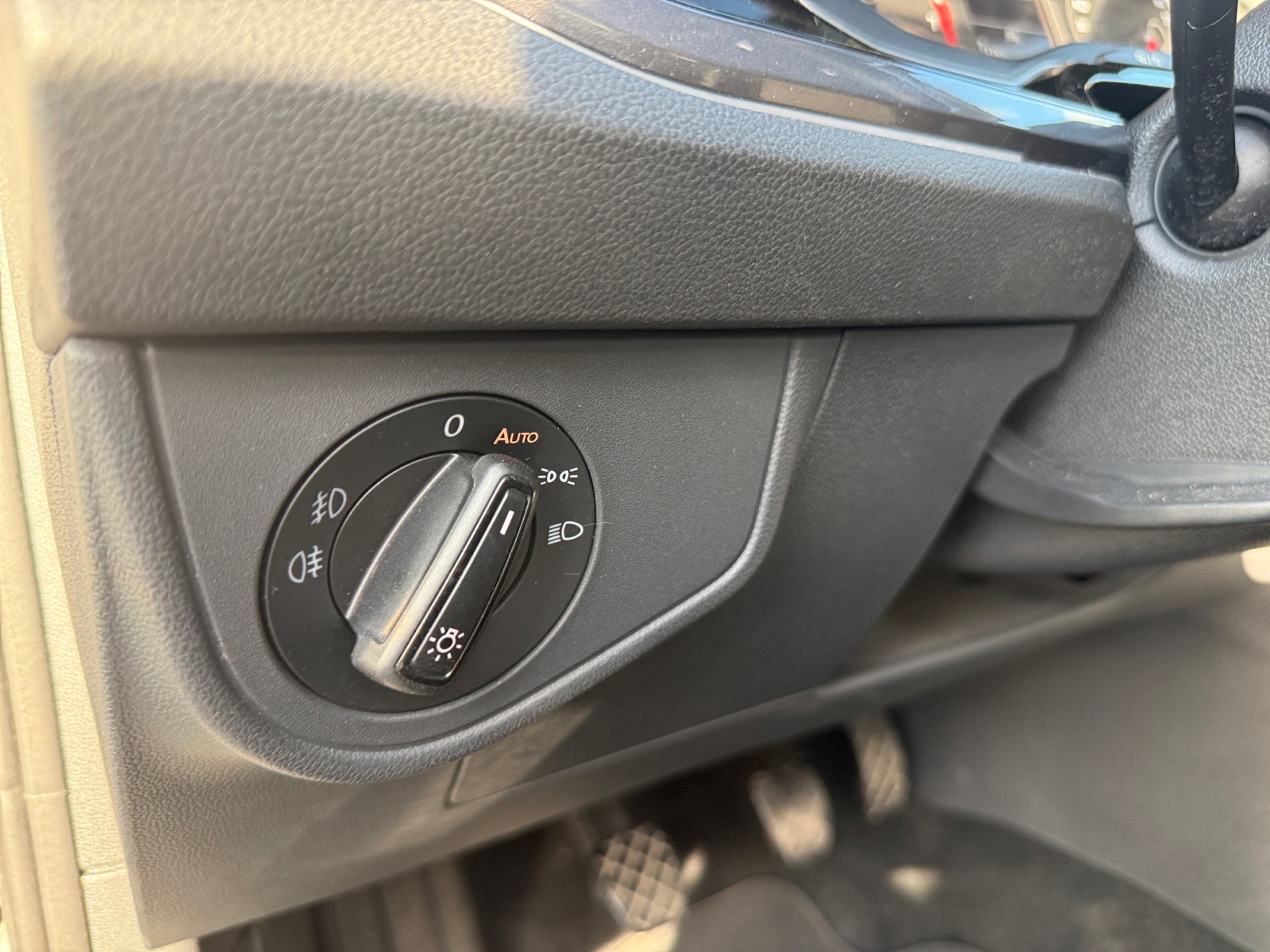 Volkswagen Polo 24
