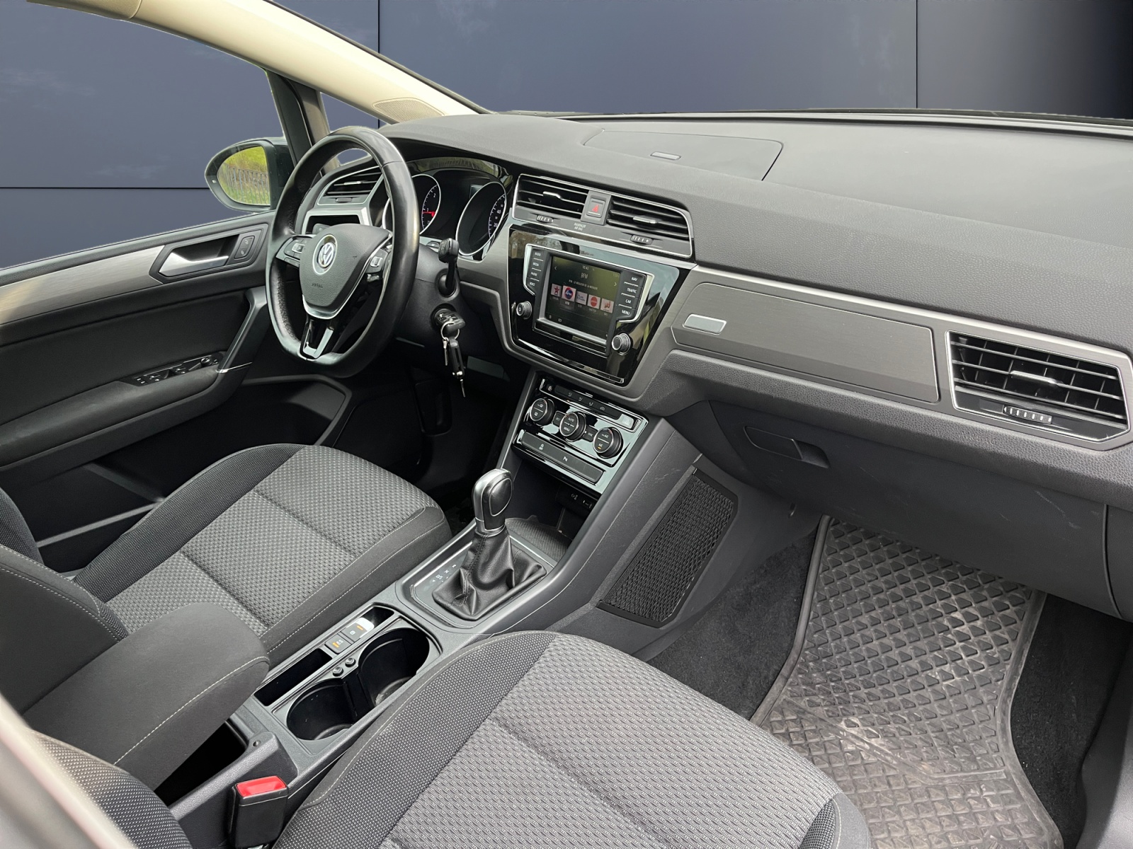 Volkswagen Touran 12