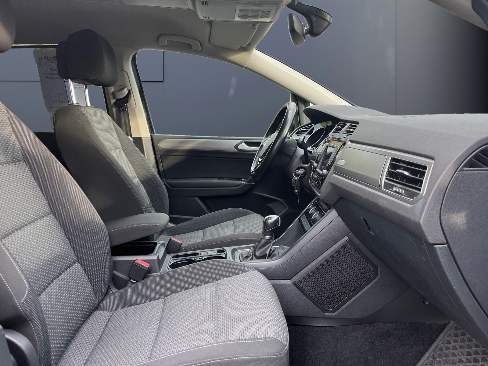 Volkswagen Touran 13