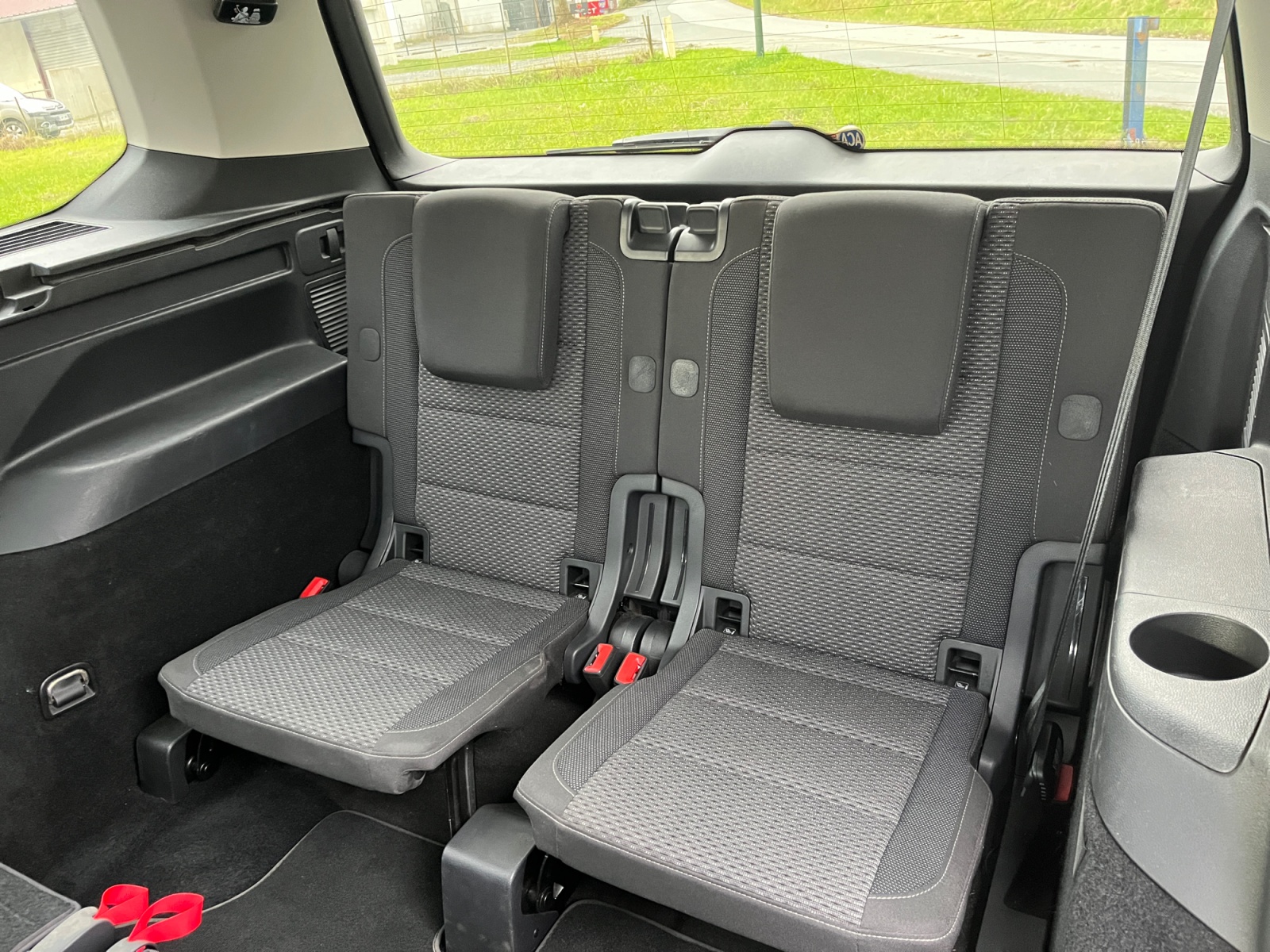 Volkswagen Touran 22