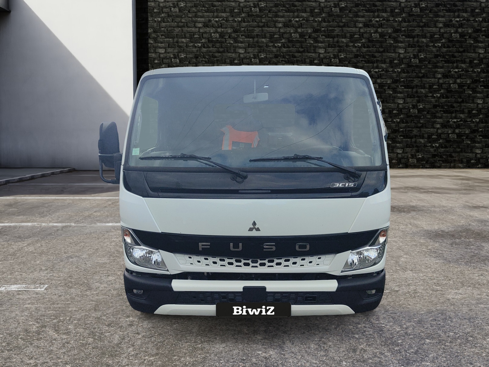 Mitsubishi Canter 7